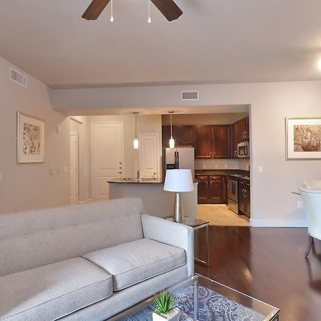 Apartamento Sunshine At Post Oak Houston Exterior foto