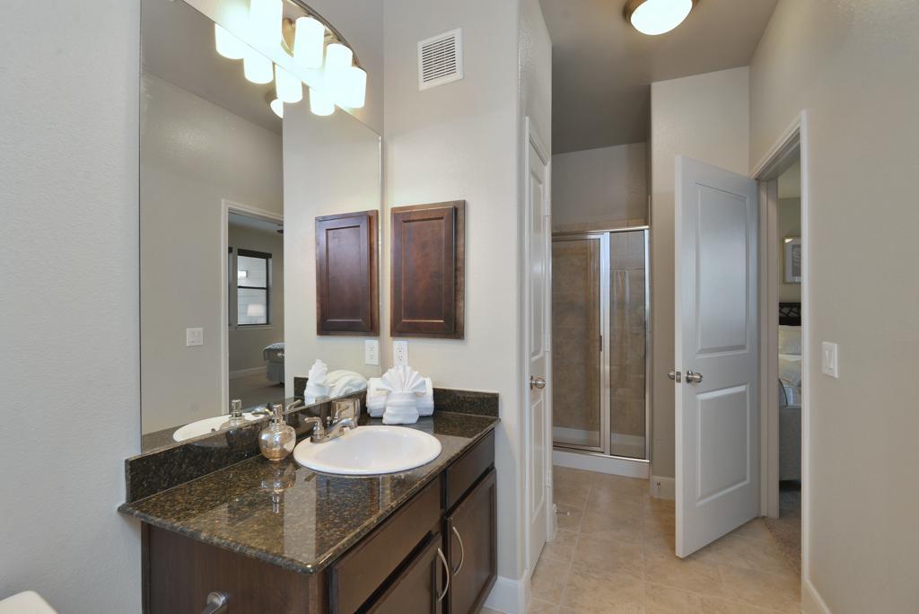 Apartamento Sunshine At Post Oak Houston Exterior foto